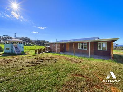 40 Mountain Road East, Bornholm WA 6330