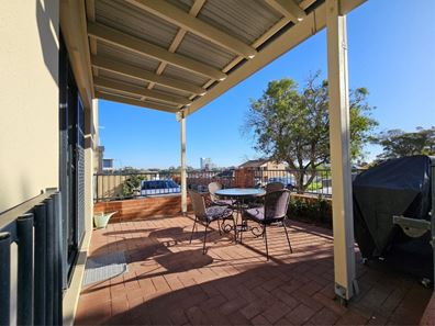 1/29 Egham Road, Lathlain WA 6100