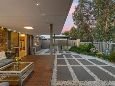 10 Rondo Way, Yanchep WA 6035