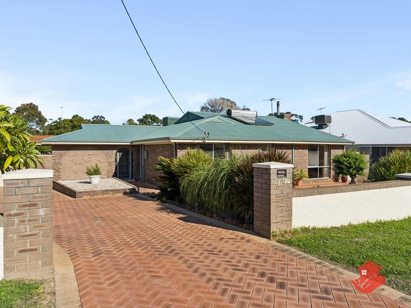 32 Owtram Road, Armadale WA 6112