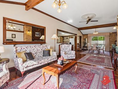 32 Owtram Road, Armadale WA 6112
