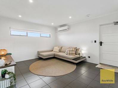 9/12 Heath Road, Kalamunda WA 6076