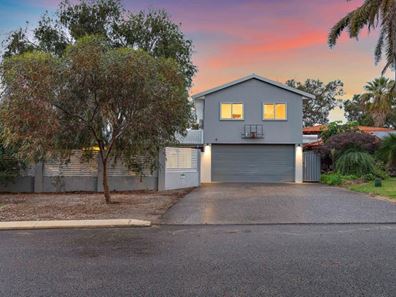 2 Campion Crescent, Attadale WA 6156