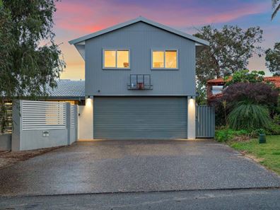 2 Campion Crescent, Attadale WA 6156