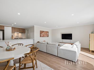 22 Plunkett Turn, Canning Vale WA 6155