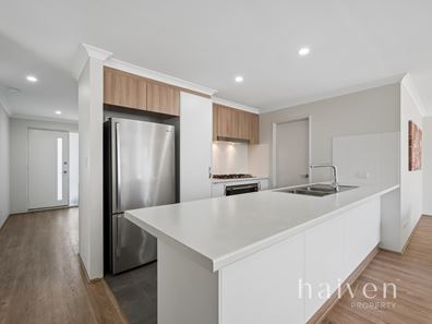 22 Plunkett Turn, Canning Vale WA 6155