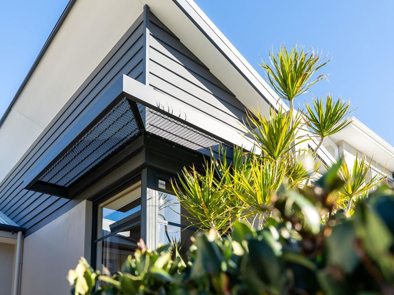 404 Kingsway, Landsdale WA 6065