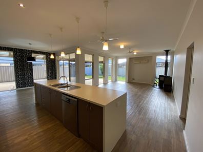 59 Kooljak Road, Broadwater WA 6280