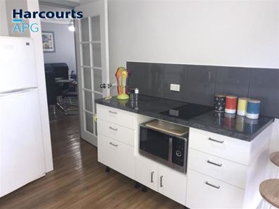 58 Hornibrook Road, Dalyellup WA 6230