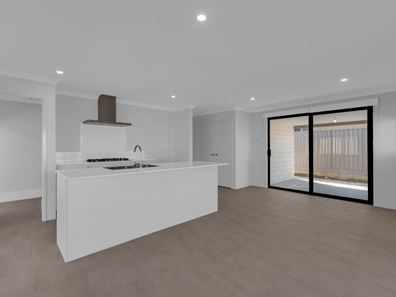 28 Navajo Road, Karnup WA 6176