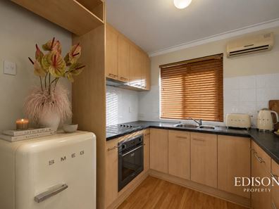 1/67 Chaucer Street, Yokine WA 6060