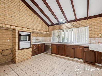 1 Artane Court, Waterford WA 6152