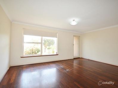 37 Anderson Way, Thornlie WA 6108