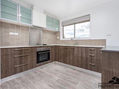 136 Abraham Street, Karloo WA 6530
