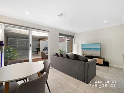 8 Charades Way, Brabham WA 6055