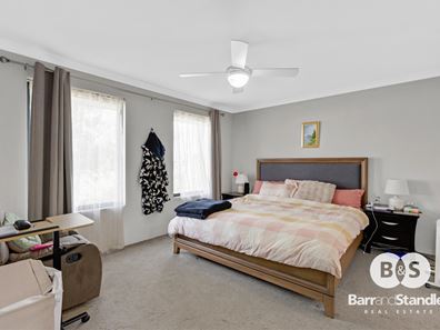6 Wuraming Bend, Dalyellup WA 6230