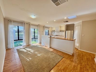 21 Langford Avenue, Langford WA 6147