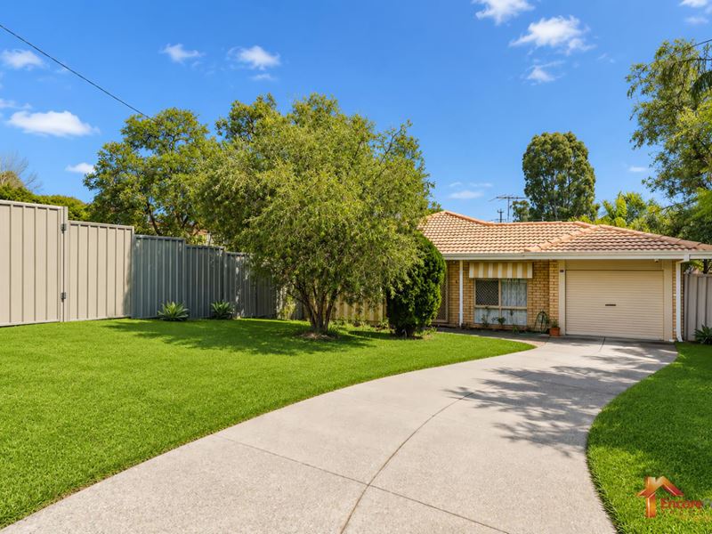 5 Gamble Place, Orelia WA 6167