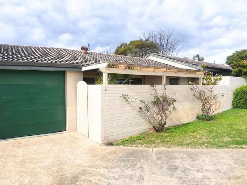 7/5 Colby Way, Thornlie WA 6108