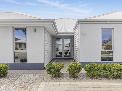 19 Bronze Street, Eglinton WA 6034