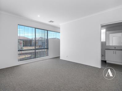 11 Iselin Road, Two Rocks WA 6037