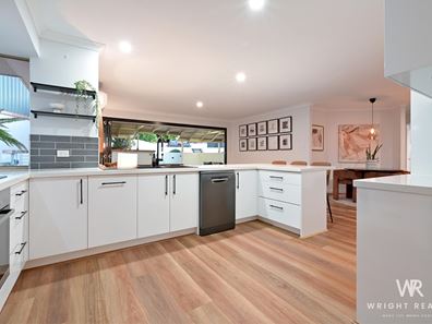 12 Tracy Turn, Woodvale WA 6026