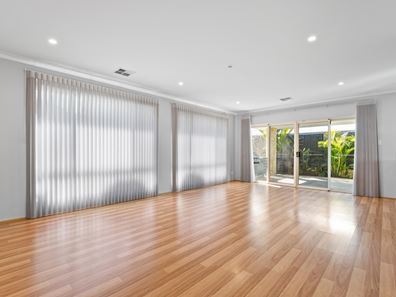 20 Dandelion Road, Karnup WA 6176