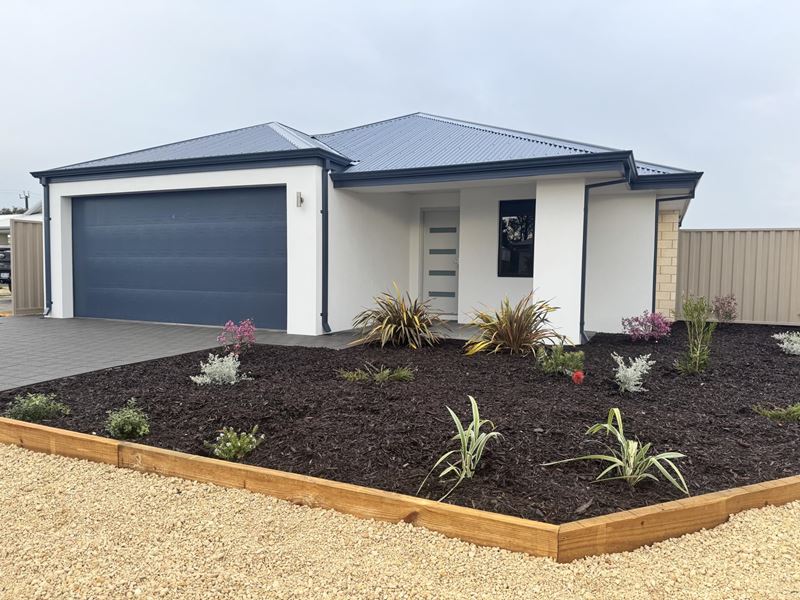 5 Sutcliffe  Retreat, South Yunderup WA 6208