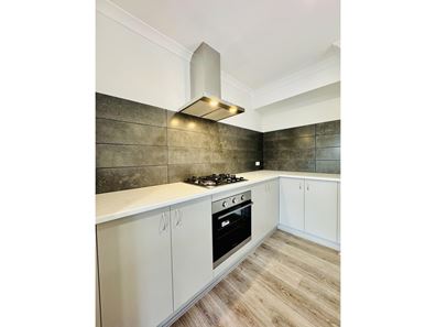 5 Sutcliffe  Retreat, South Yunderup WA 6208