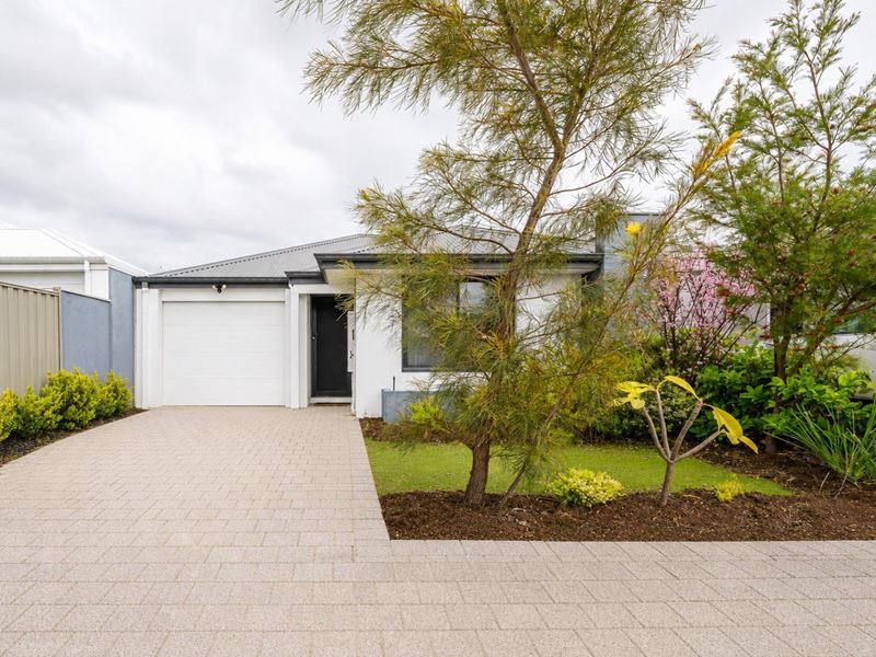63 Whitmore Loop, Harrisdale WA 6112
