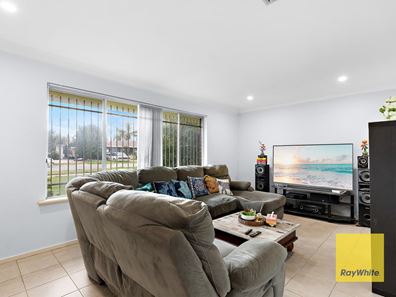 19 Orberry Place, Thornlie WA 6108