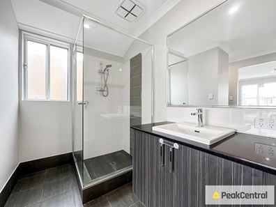 21 Porrum Street, Wellard WA 6170