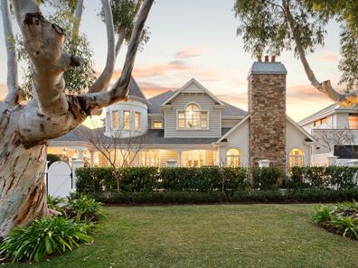 47 Birdwood Circus West, Bicton WA 6157