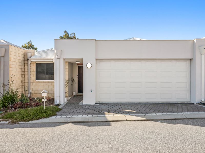 9 Gaffin Way, Kwinana Town Centre