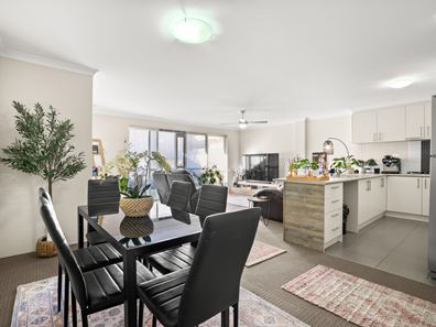 9 Gaffin Way, Kwinana Town Centre WA 6167