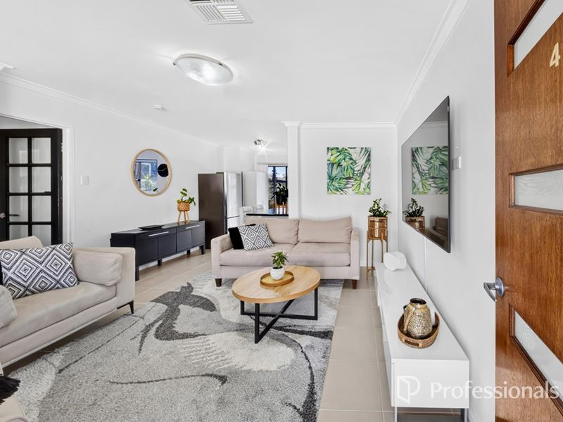 4/2 Grose Way, Noranda