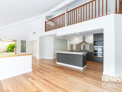 130 Naturaliste Boulevard, Iluka WA 6028