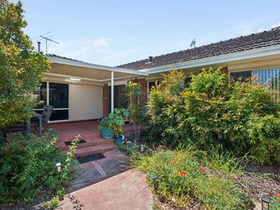 162 Lockhart Street, Como WA 6152