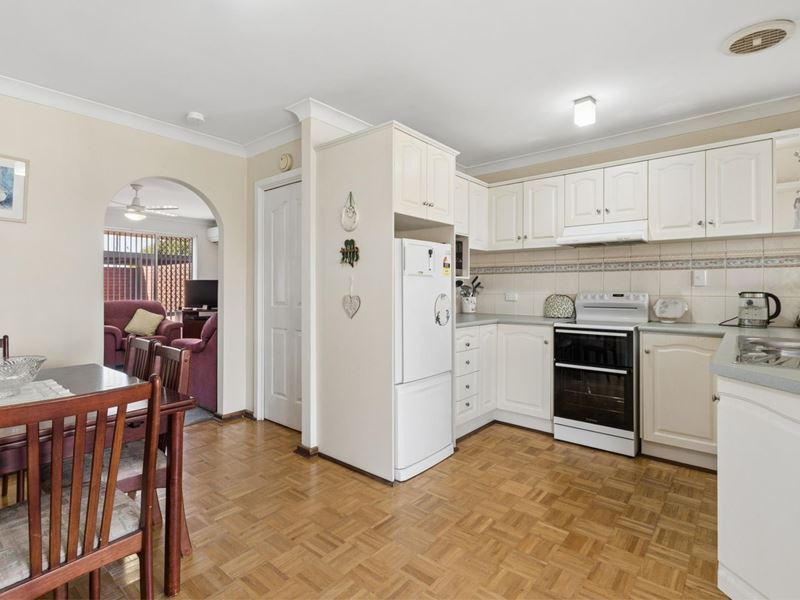 30B Kanangra Crescent, Greenwood WA 6024
