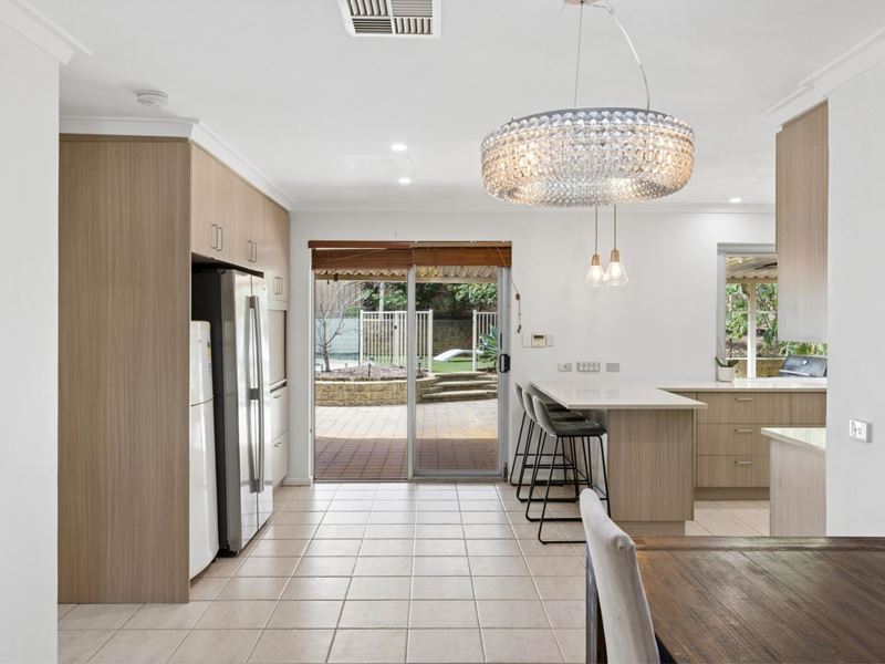 9 Glade Court, Warwick WA 6024