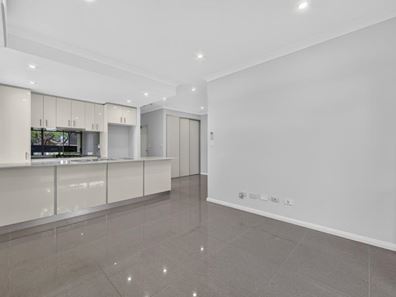 2/164 Baden Street, Joondanna WA 6060