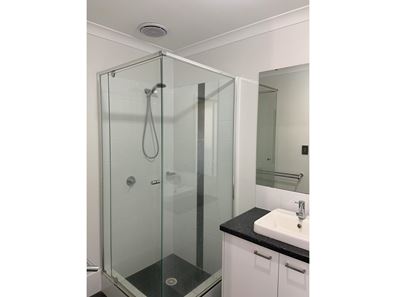 389 Parade  Road, Dalyellup WA 6230