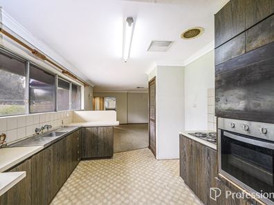 139 Larsen Road, Byford WA 6122