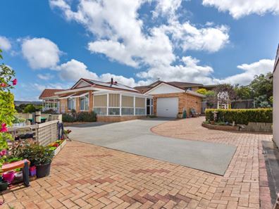 8 Wooderson View, Spencer Park WA 6330