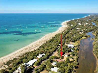 240 Geographe Bay Road, Quindalup WA 6281