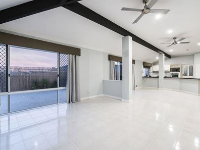 62 Bayport Circuit, Mindarie WA 6030