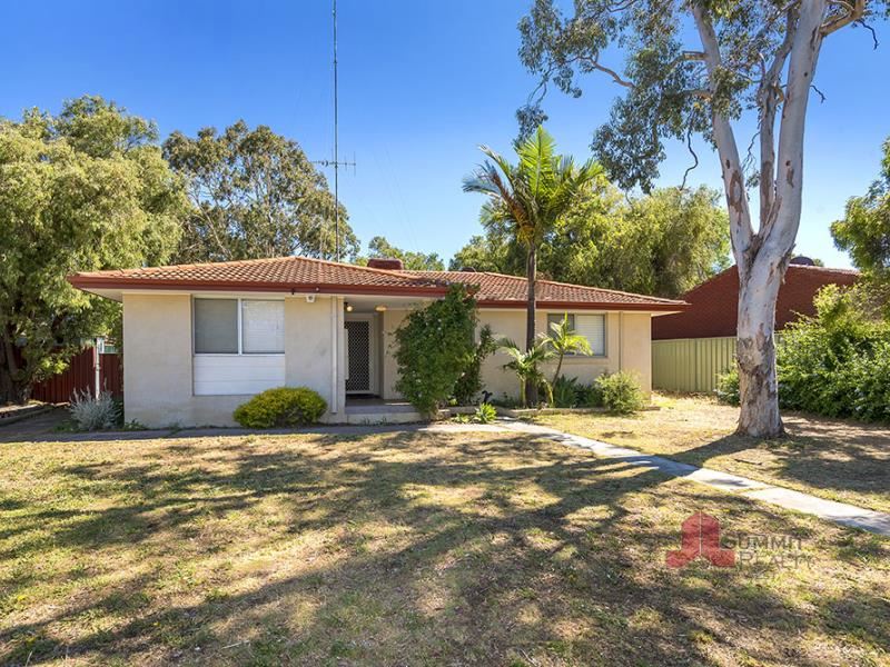 9 Plowers Place, Withers WA 6230