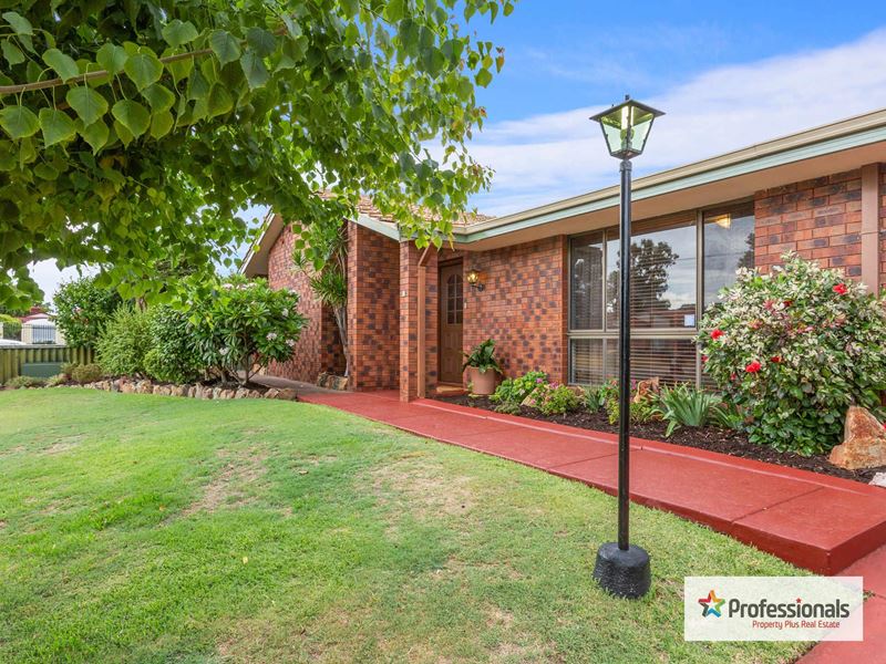 5 Edgley Place, Thornlie WA 6108