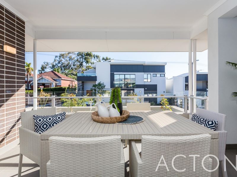 10/161 Loftus Street, Leederville