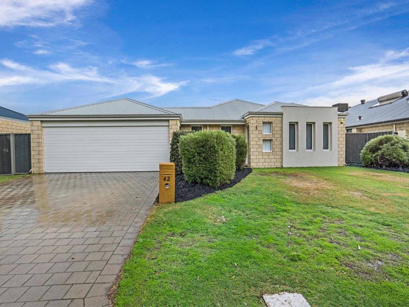 42 Lukin Loop, Pinjarra